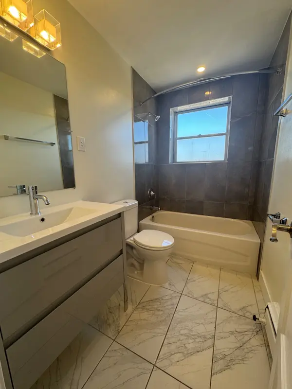 75 High ST #642, London South, ON N6C 4J8