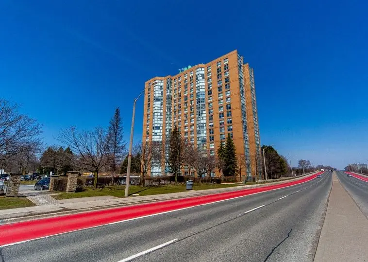 90 Dale AVE #803, Toronto E08, ON M1J 3N4