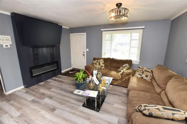 409 W Alma AVE, Flint, MI 48505