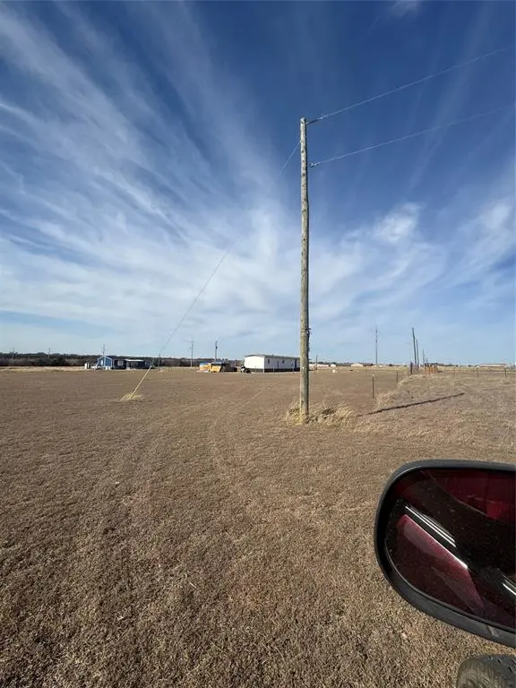 215 Hill County Road 4434, Itasca, TX 76055