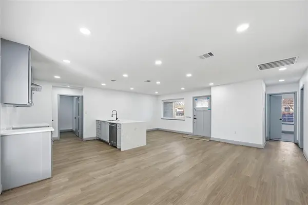 373 S Nachita Drive, Dallas, TX 75217