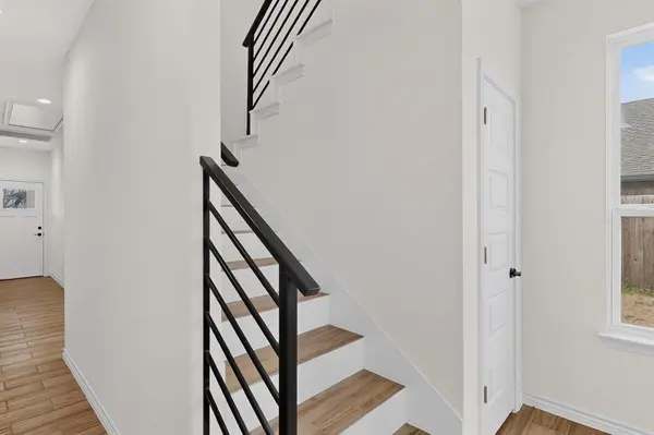 1610 Life Avenue, Dallas, TX 75212