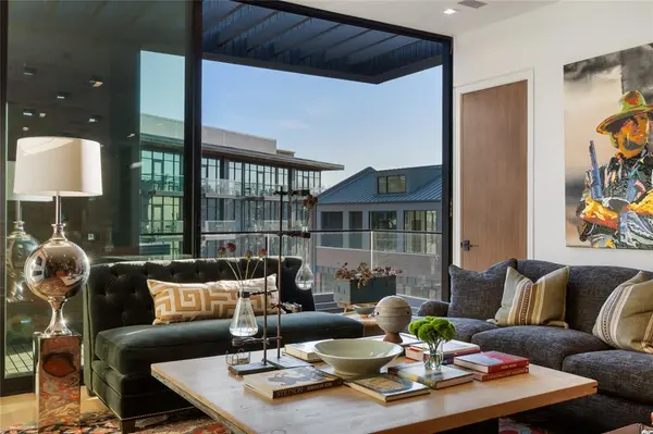 1221 Dorothy Lane #5, Fort Worth, TX 76107