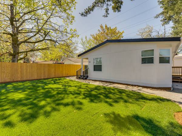 961 NE 201ST AVE, Fairview, OR 97024