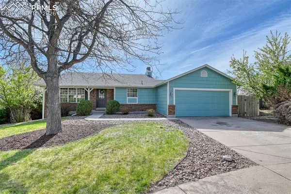 415 Red Mountain CT, Colorado Springs, CO 80919