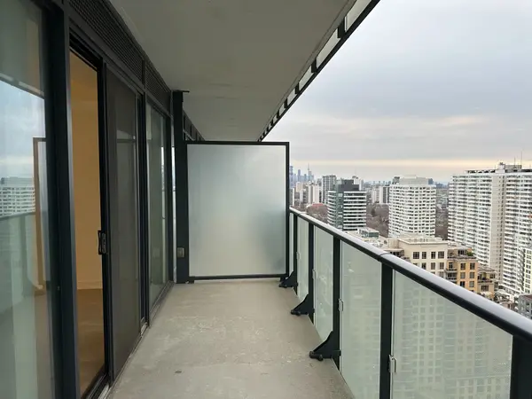 185 Roehampton AVE #2411, Toronto C10, ON M4P 0C6