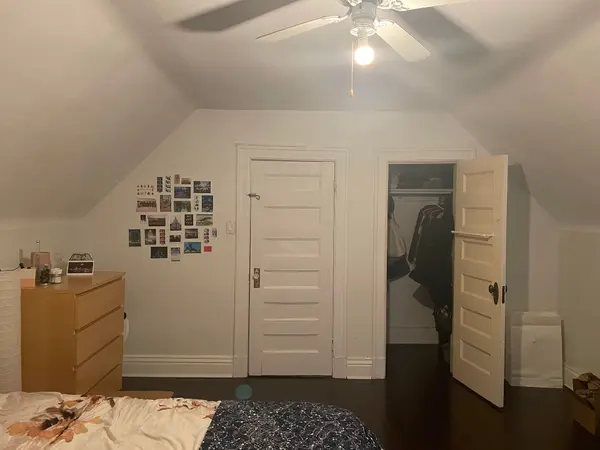 201 Madison AVE #Unit D, Toronto C02, ON M5R 2S6