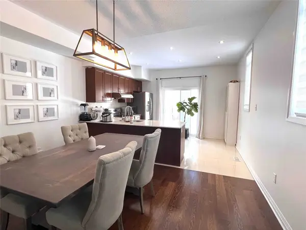 80 Bell Estate RD #3, Toronto E04, ON M1L 0A2