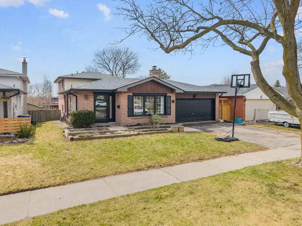 27 Mcculley ST, Toronto E10, ON M1C 2B2