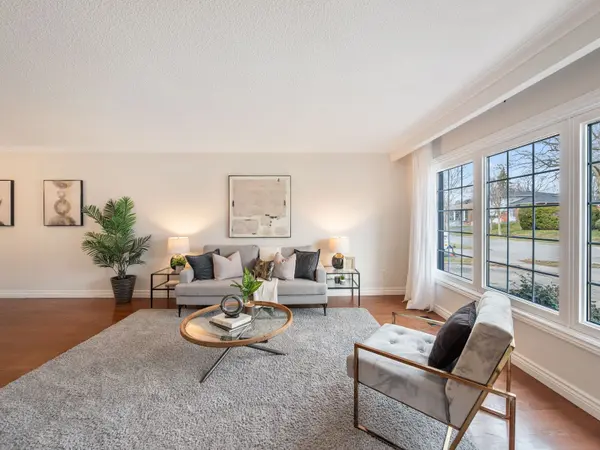 27 Mcculley ST, Toronto E10, ON M1C 2B2