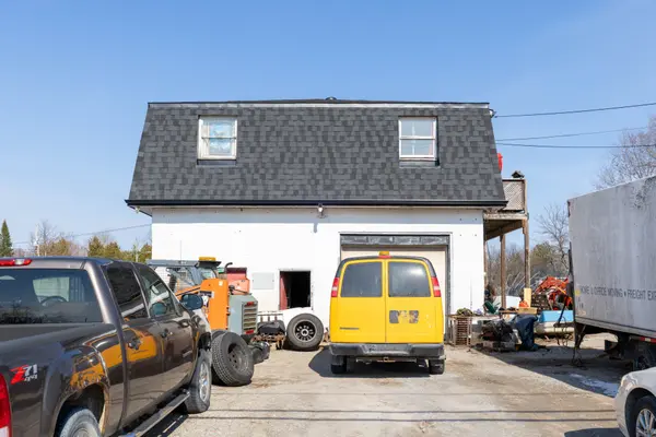 22985 Lakeridge RD, Brock, ON L0E 1E0