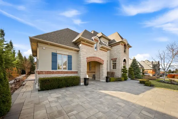 6 Holdroyd CT, Halton Hills, ON L7G 0E8