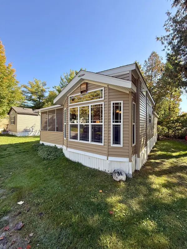 14 Rockhaven N/A, Selwyn, ON K0L 2H0