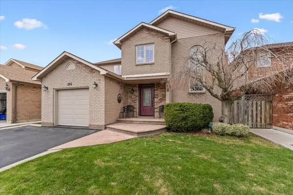 284 Delancey BLVD, Hamilton, ON L9B 1Y9