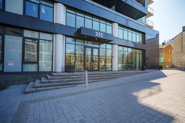 255 Bay ST ##604, Ottawa Centre, ON K1R 0C5