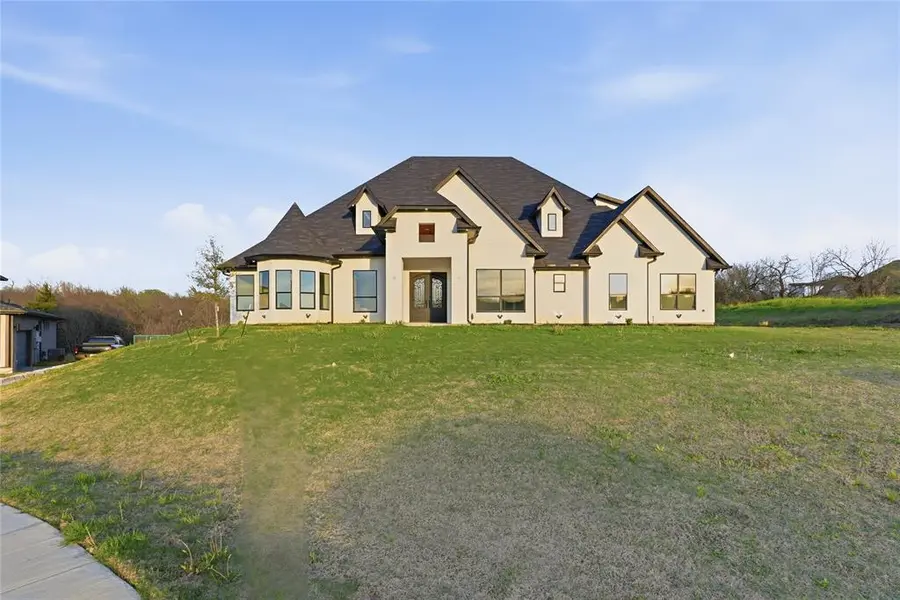 1107 Lily Court, Grand Prairie, TX 75104