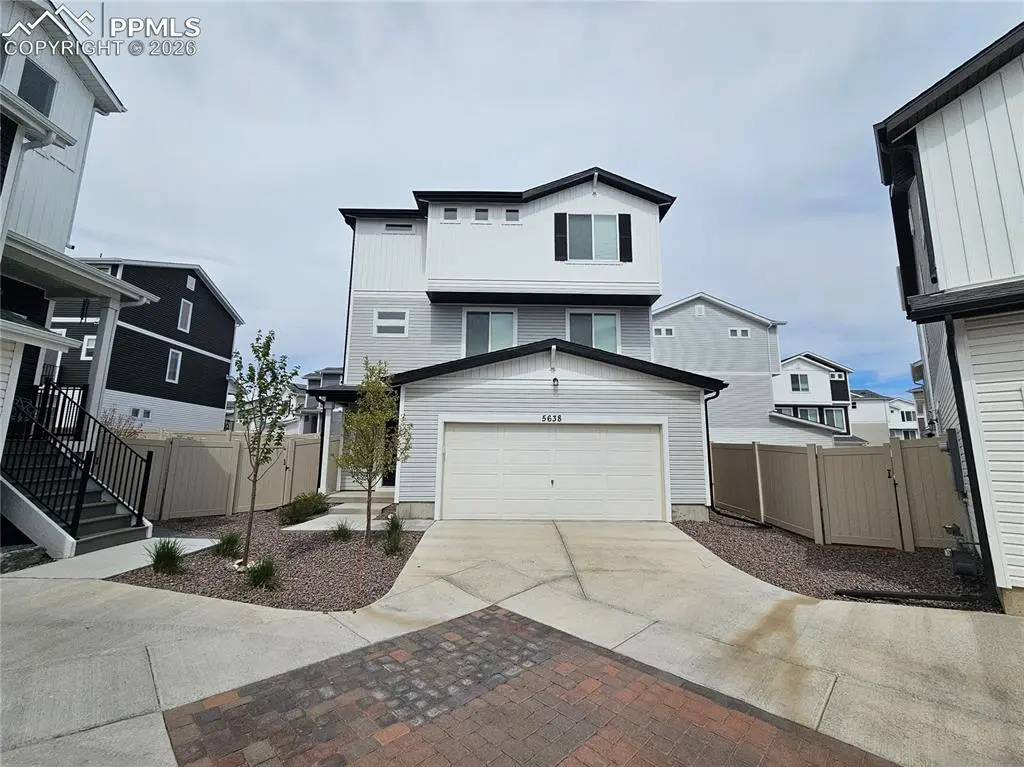 5638 Mammoth LN, Colorado Springs, CO 80927
