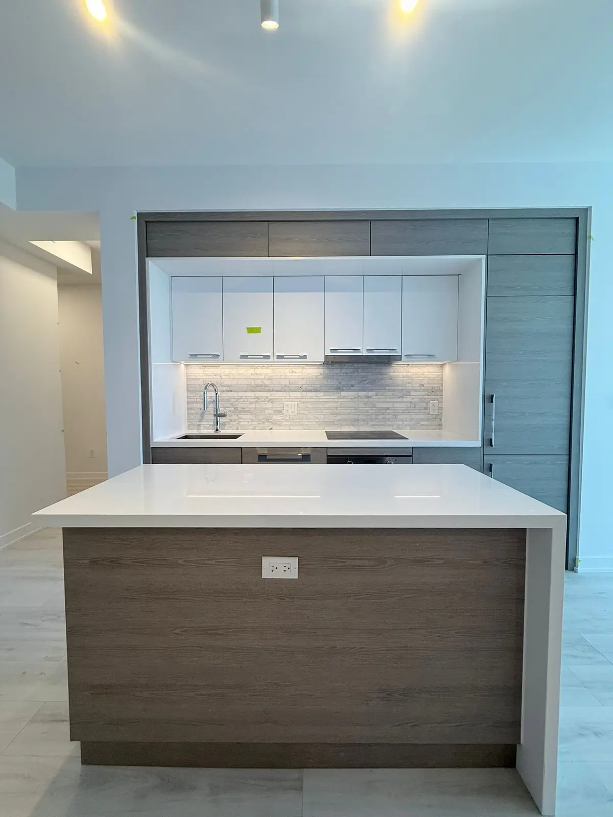 29 Green Trail CT #611, Toronto C15, ON M2K 0J9