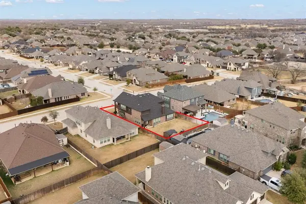 1112 Bear Oak Drive, Burleson, TX 76028