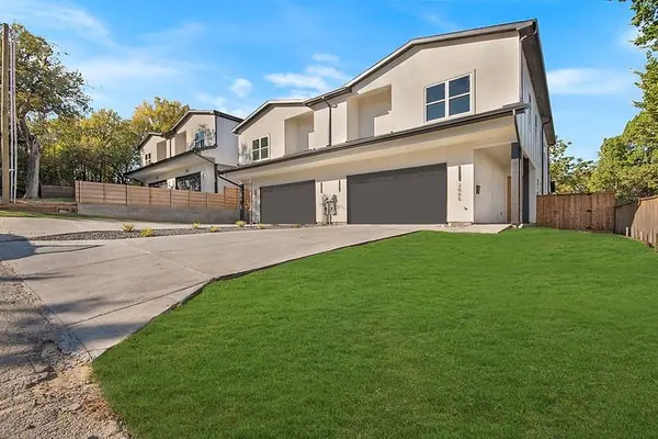 2005 Hearne Avenue, Dallas, TX 75212