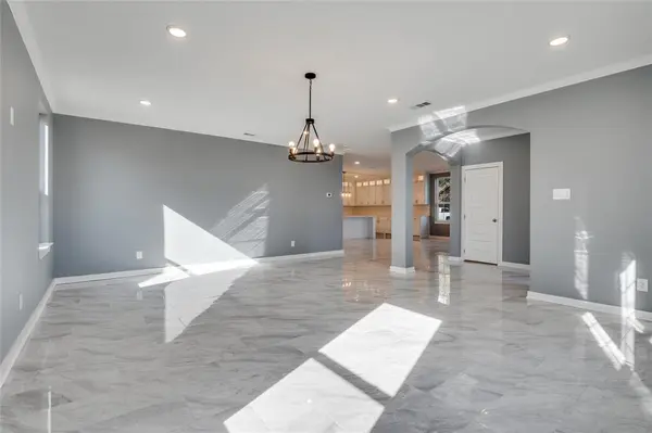 301 S Stewart Avenue, Lancaster, TX 75146