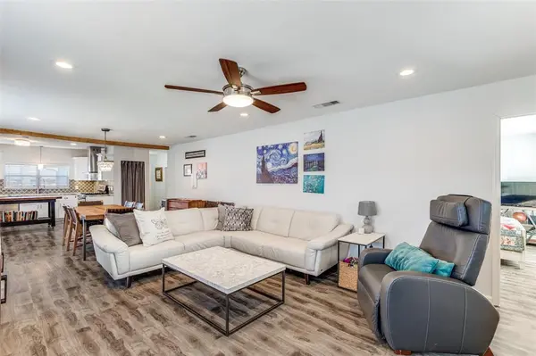 1008 W White Avenue, Mckinney, TX 75069