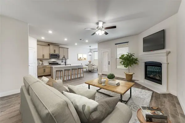 10929 Gold Pan Trail, Aubrey, TX 76227