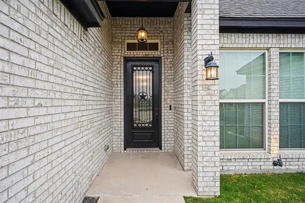 12716 Dusty Springs Court, Fort Worth, TX 76052