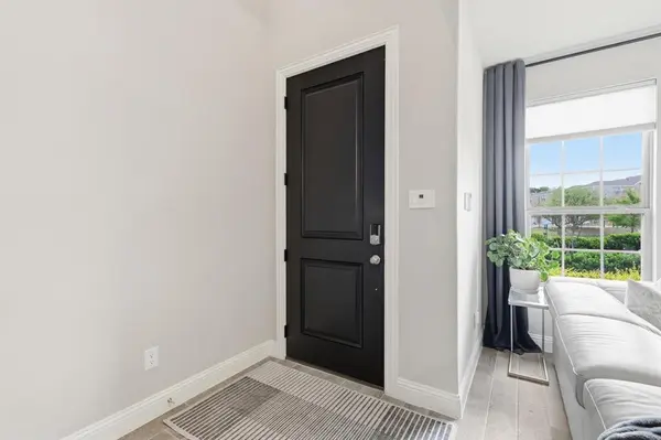 215 Suma Drive, Euless, TX 76040