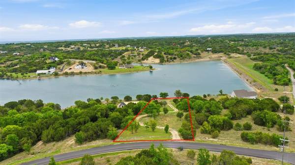 Lt 305 Compass Way, Bluff Dale, TX 76433