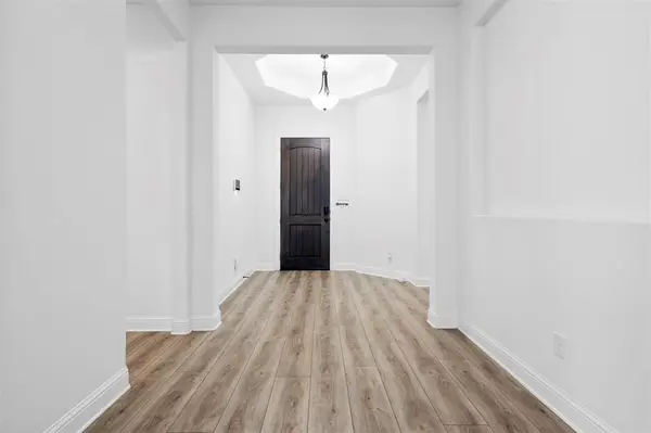 186 Western Way, Waxahachie, TX 75165