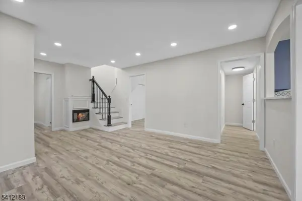 728 Glen Rd, Sparta Twp., NJ 07871