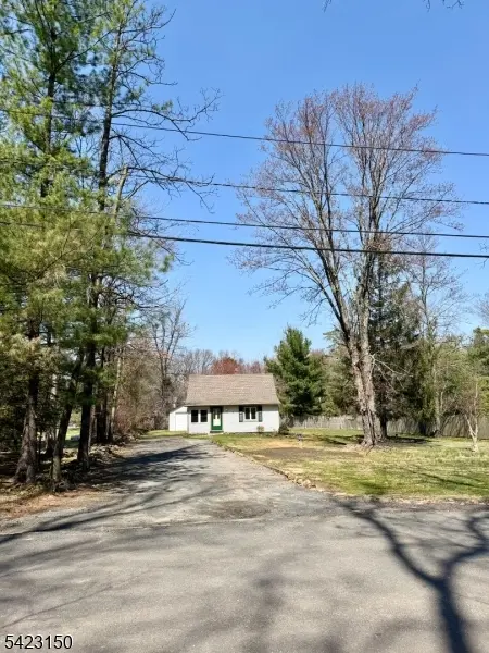 815 Miller Ln, Bridgewater Twp., NJ 08836