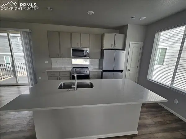 5638 Mammoth LN, Colorado Springs, CO 80927