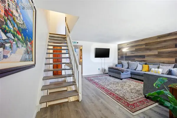 360 W Rockrimmon BLVD #F, Colorado Springs, CO 80919