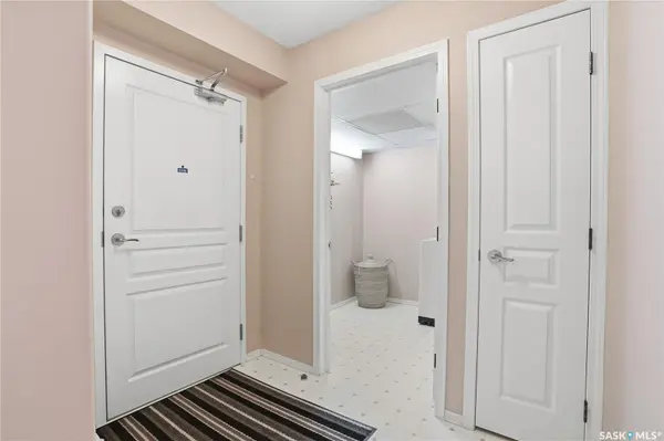 2213 Adelaide STREET E #102, Saskatoon, SK S7J 0J6