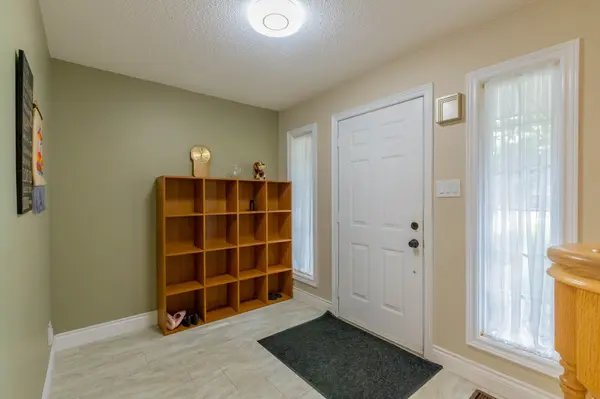 110 Forest Glen DR, Gravenhurst, ON P1P 1A1