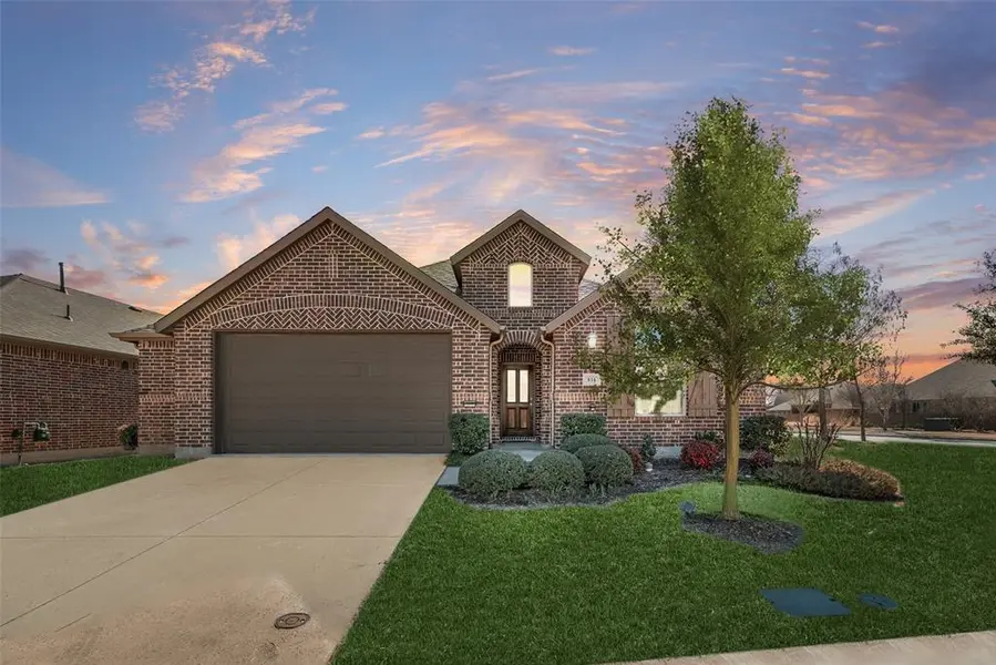 616 Forefront Avenue, Celina, TX 75009