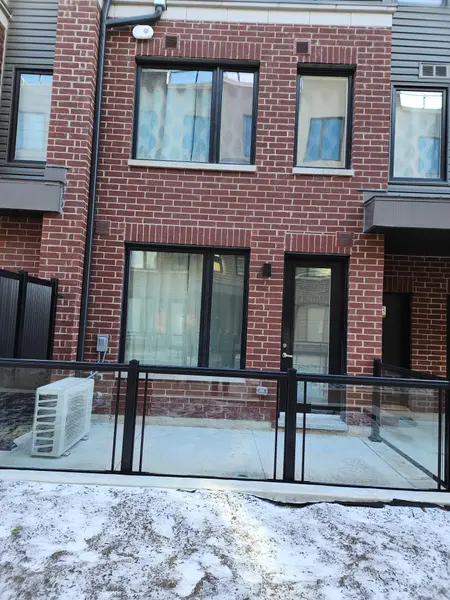 3415 Ridgeway DR #14, Mississauga, ON L5L 0B9