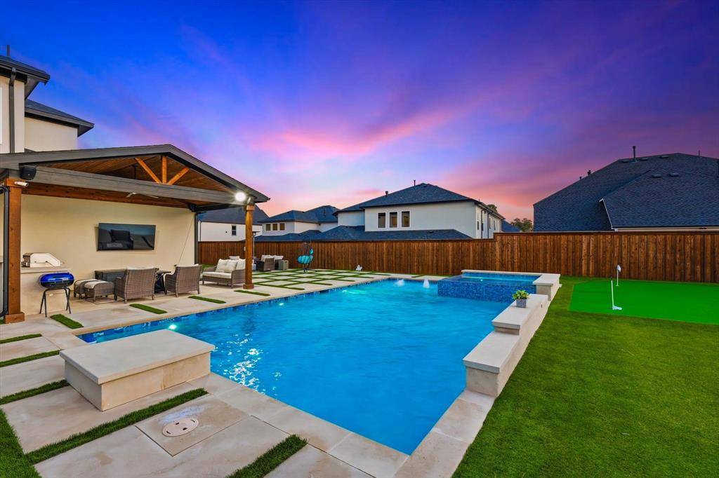 3101 Sherlock Lane, Copper Canyon, TX 75077