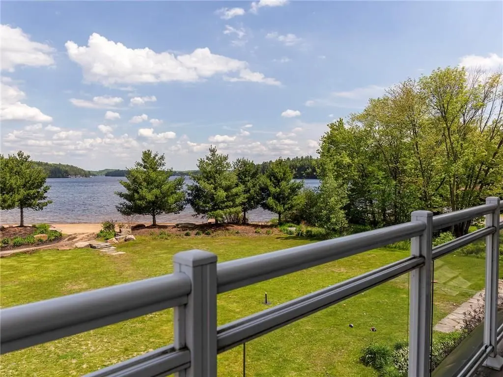 1869 Muskoka Road 118 HWY W #G103-D2, Muskoka Lakes, ON P1L 1W8