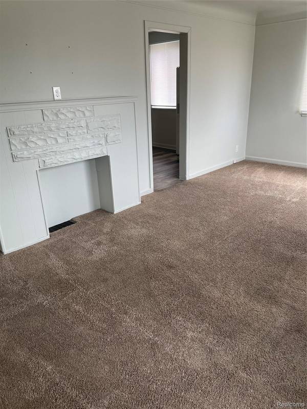 18391 Masonic, Fraser, MI 48026