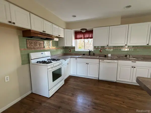 38386 Maes ST, Westland, MI 48186