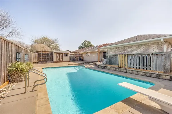 7211 La Sobrina Drive, Dallas, TX 75248