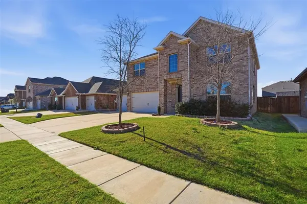 1620 Berry Ridge Trail, Aubrey, TX 76227