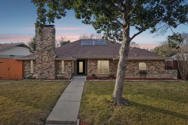 1905 Country Club Drive, Plano, TX 75074