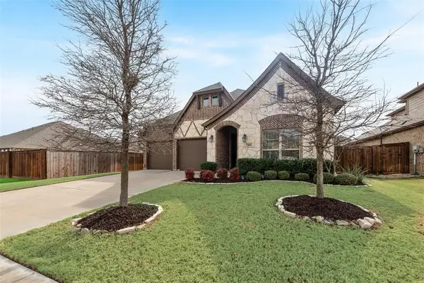 2805 Stoneleigh Drive, Mansfield, TX 76084