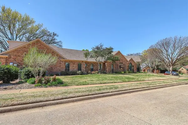 4512 Barwyn Court, Plano, TX 75093