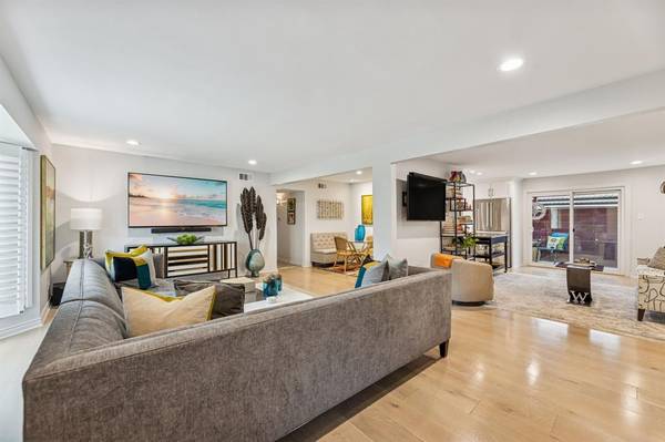 6033 Sandhurst Lane #A, Dallas, TX 75206