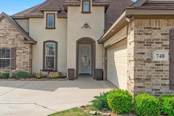 748 Fir Wood Lane, Haughton, LA 71037